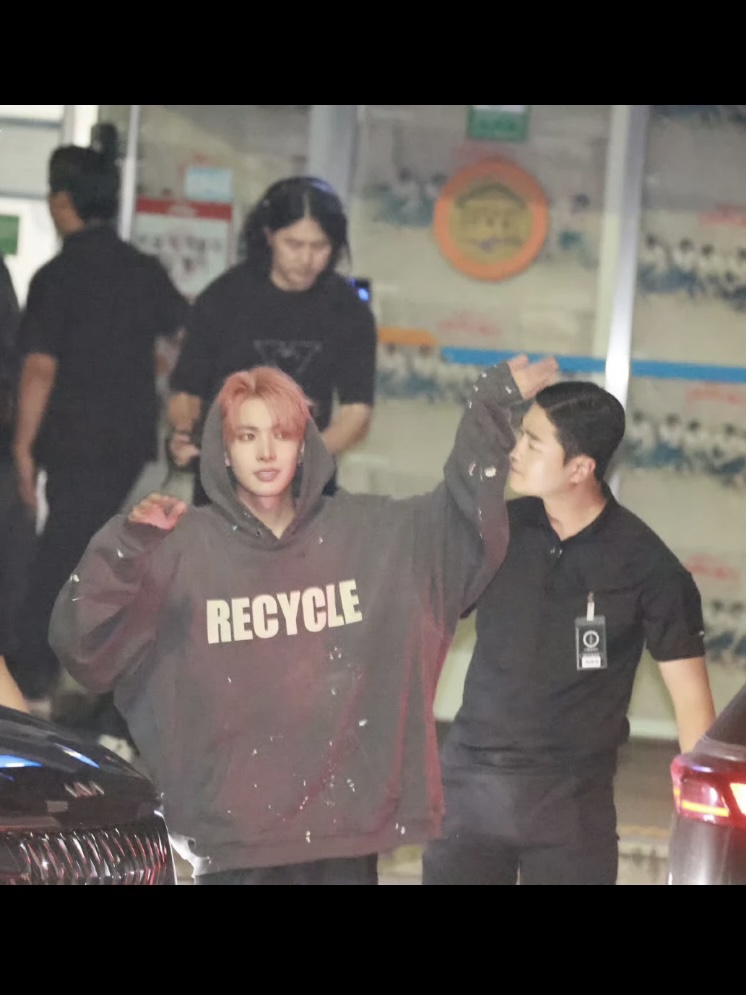 Seventeen&Enhypen&Riize Inspired Gray RECYCLE Hoodie