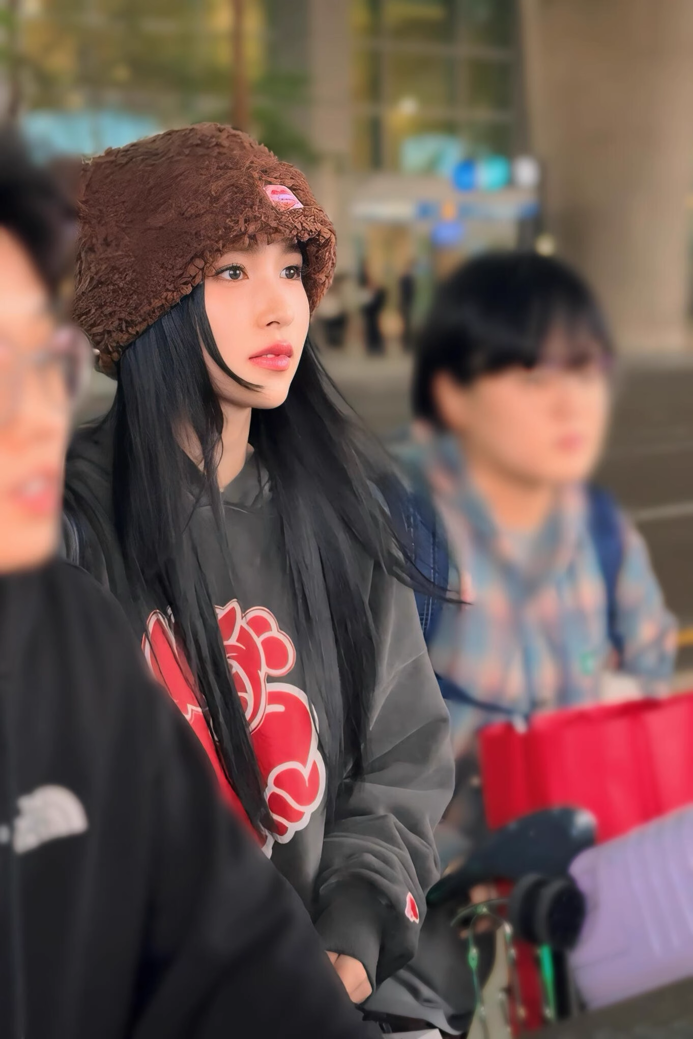 Twice Mina Same Black Hoodie 