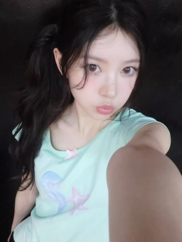 ILLIT Moka Inspired Mint Jellyfish Tee