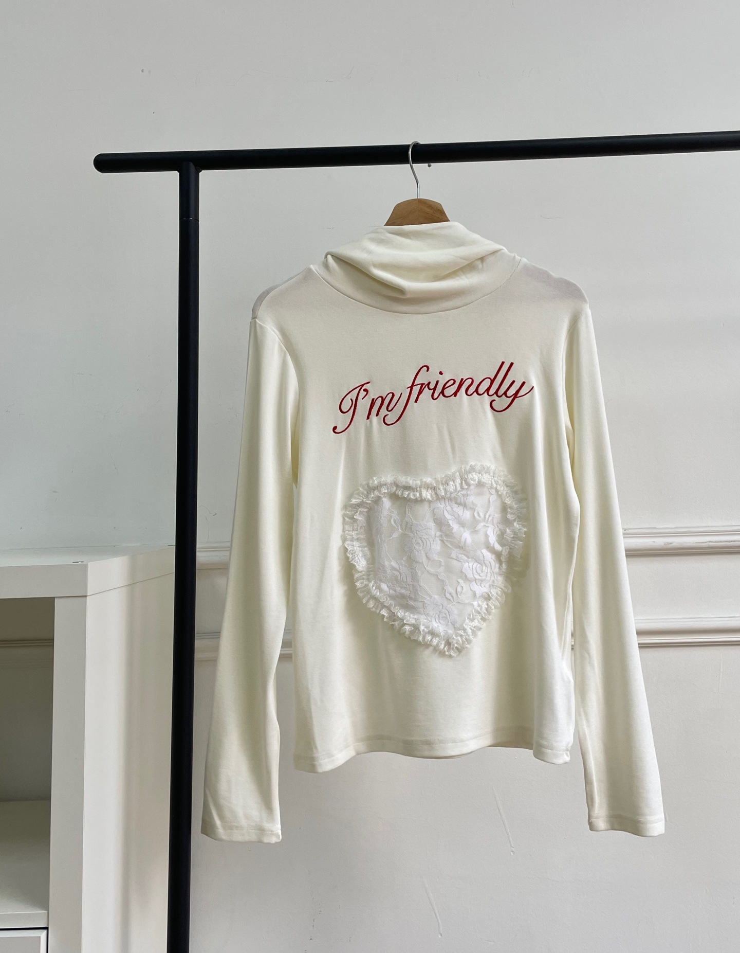 Lace heart long-sleeve hooded top-Blackpink Jennie