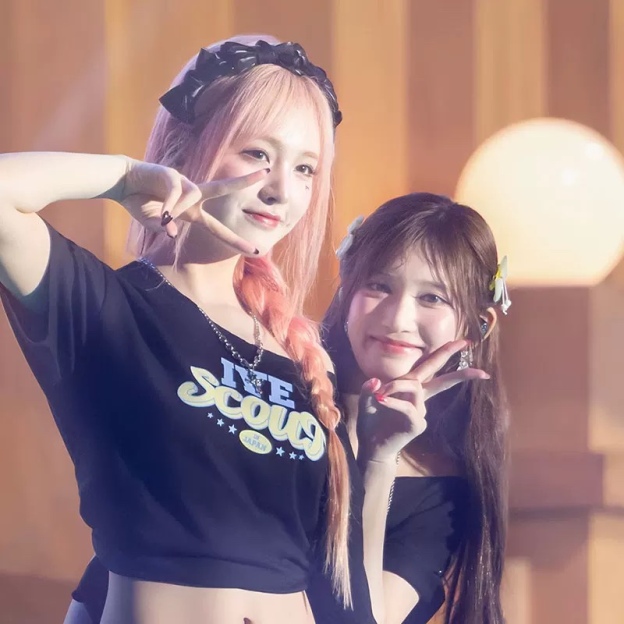 IVE 2025 Fan Concert in Tokyo inspired T-Shirt