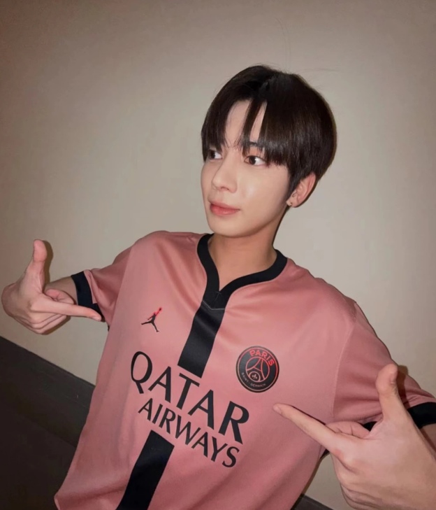 TXT Paris PSG Custom Jersey