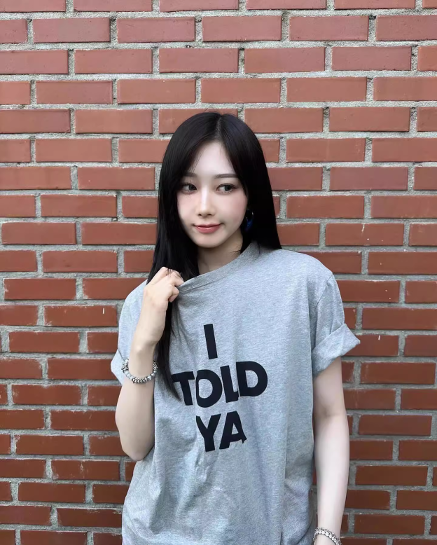 Giselle' I TOLD YA' T-Shirt-Aespa Giselle