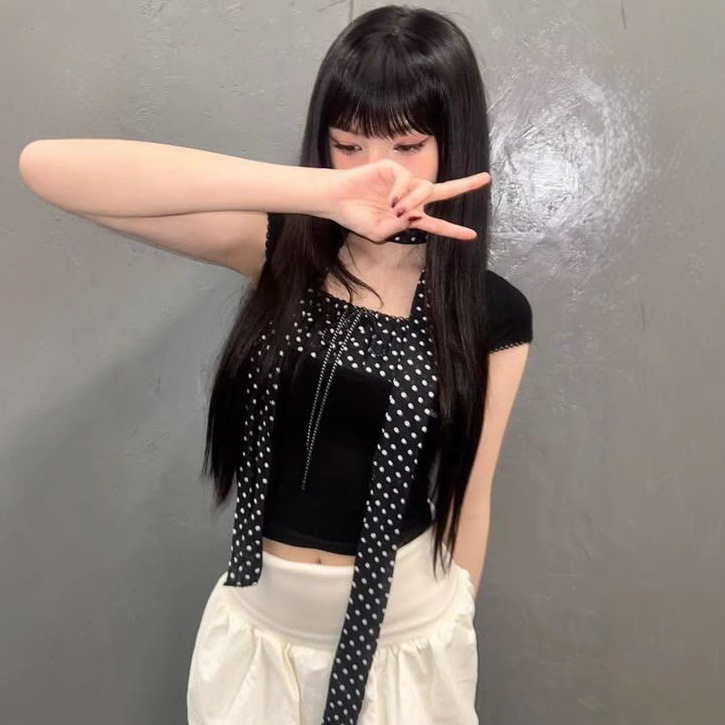 Lesserafim Sakura&Babymonster Chiquta Inspired Polka Dot Crop Top Shorts Set