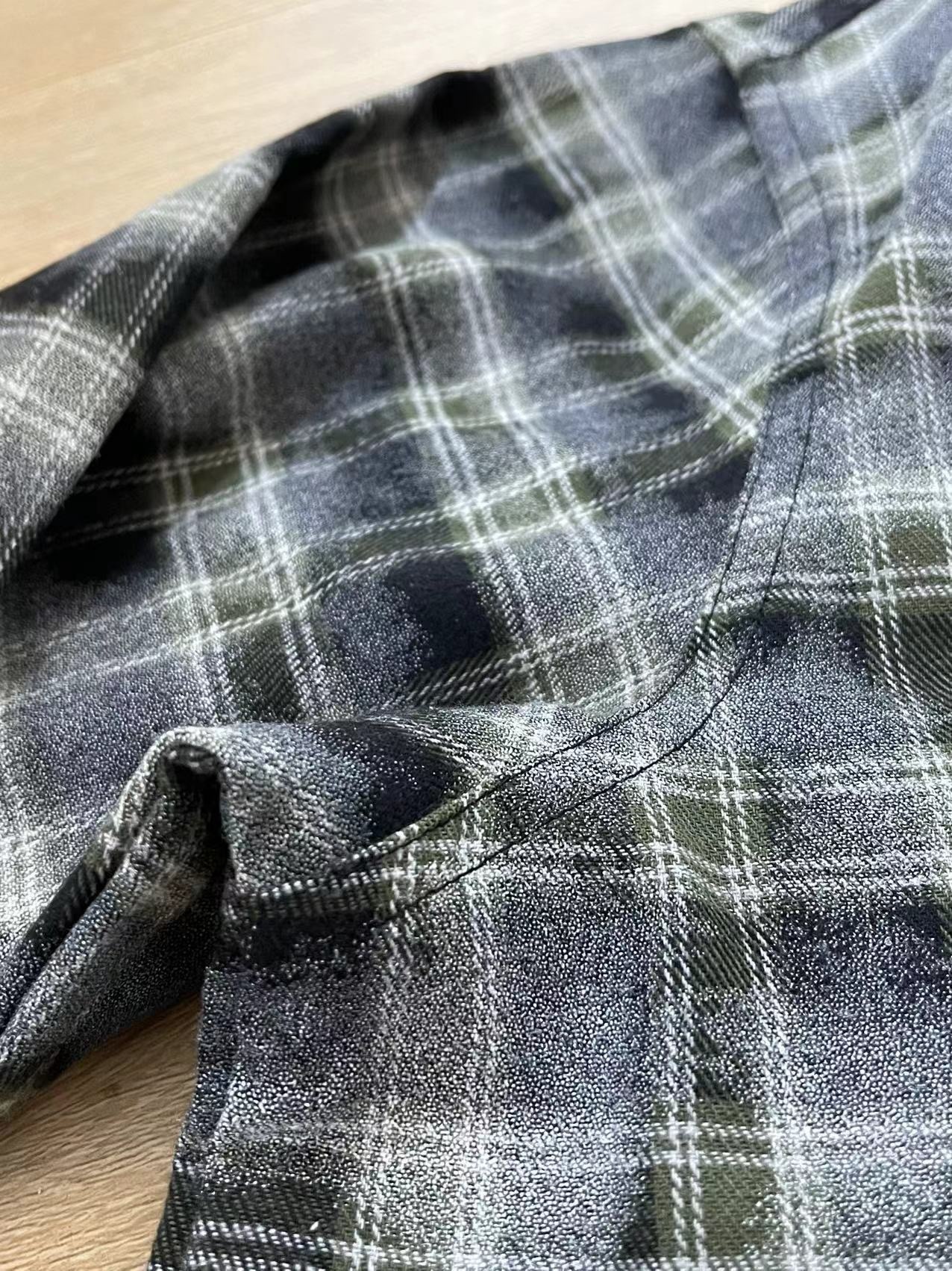 LE SSERAFIM Chaewon Inspired Plaid Shirt