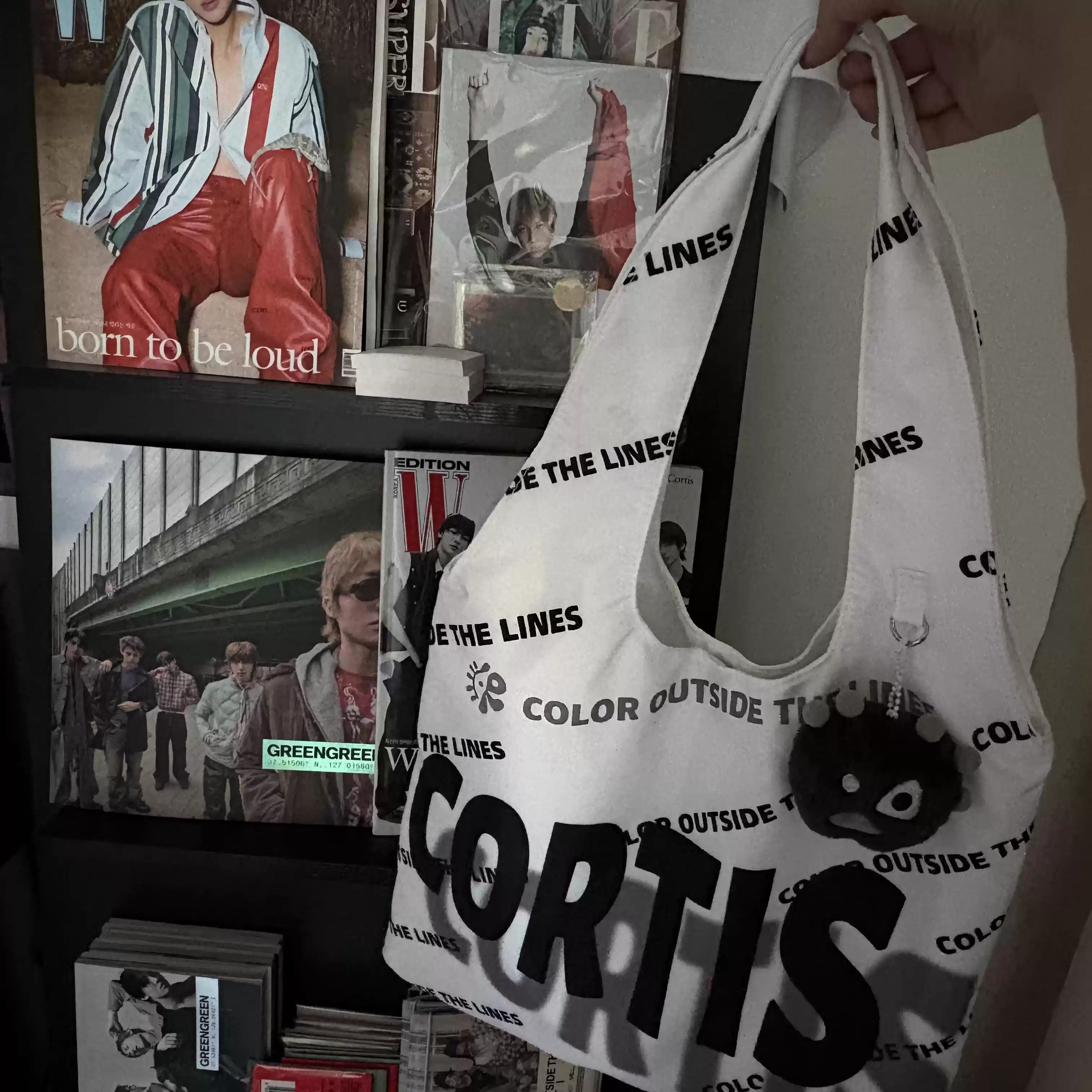 CORTIS Letter Print Casual Tote Bag