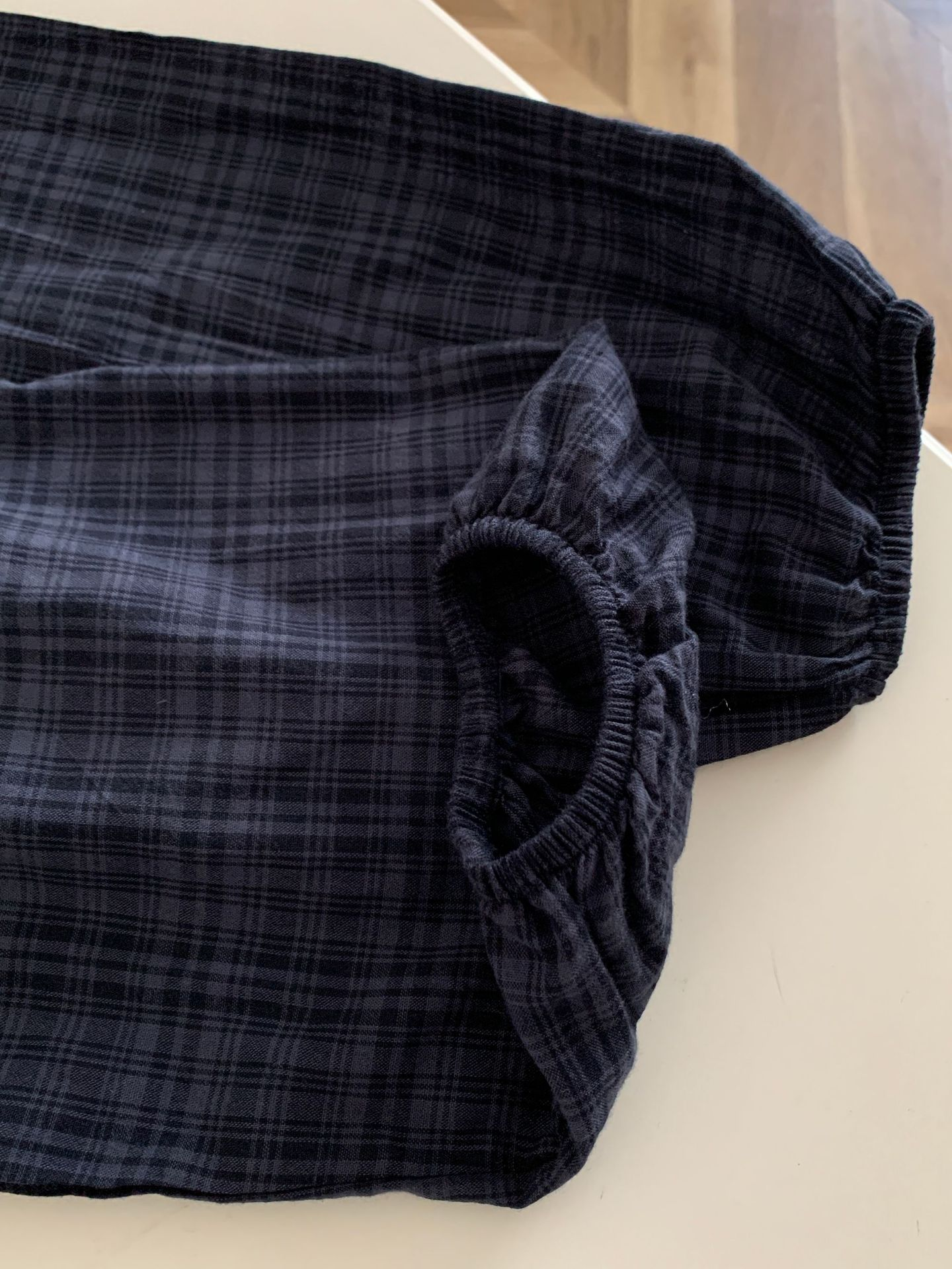 ITZY Yuna Inspired Plaid Ruffle V‑Neck Puff Sleeve Shirt