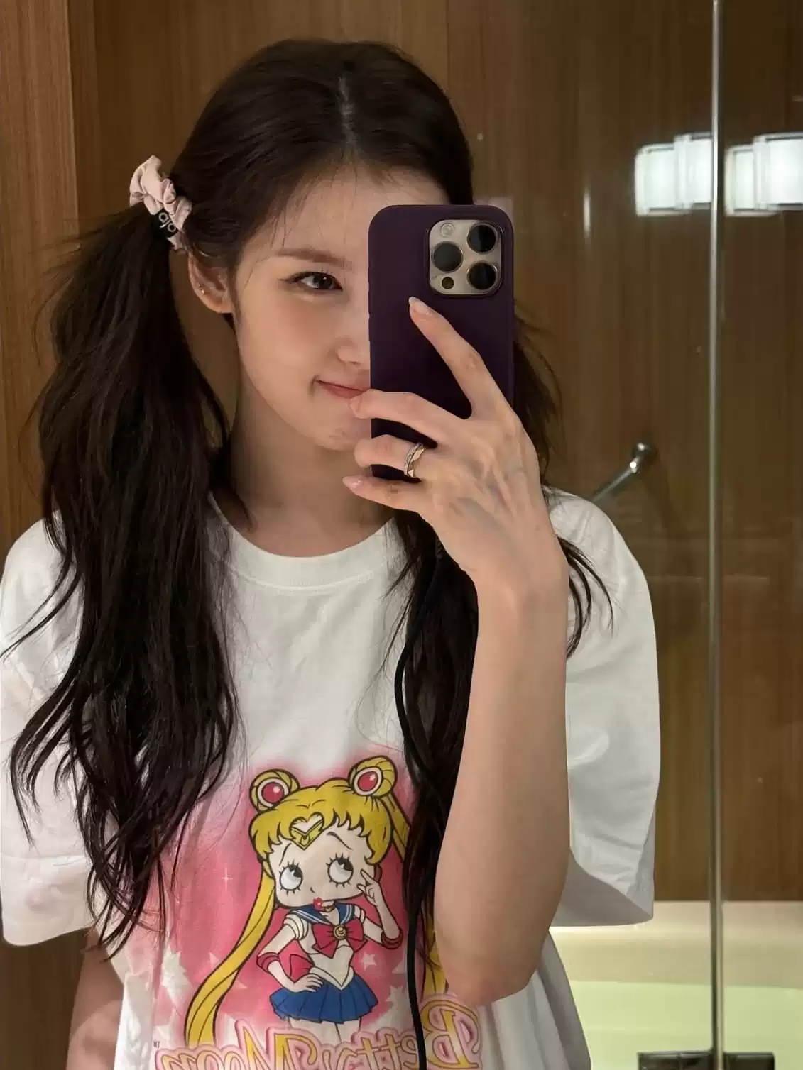 Twice Sana Inspired Betty Moon Oversized T-Shirt