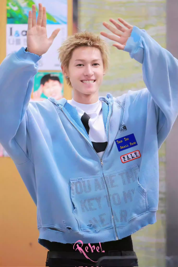 CORTIS MARTIN INSPIRED ZANUCKS ZIP HOODED SWEATSHIRT