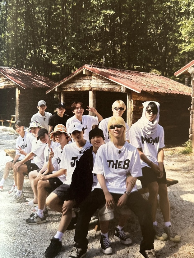 SEVENTEEN NANATOUR inspired Beach Sunshine Graphic T-Shirt