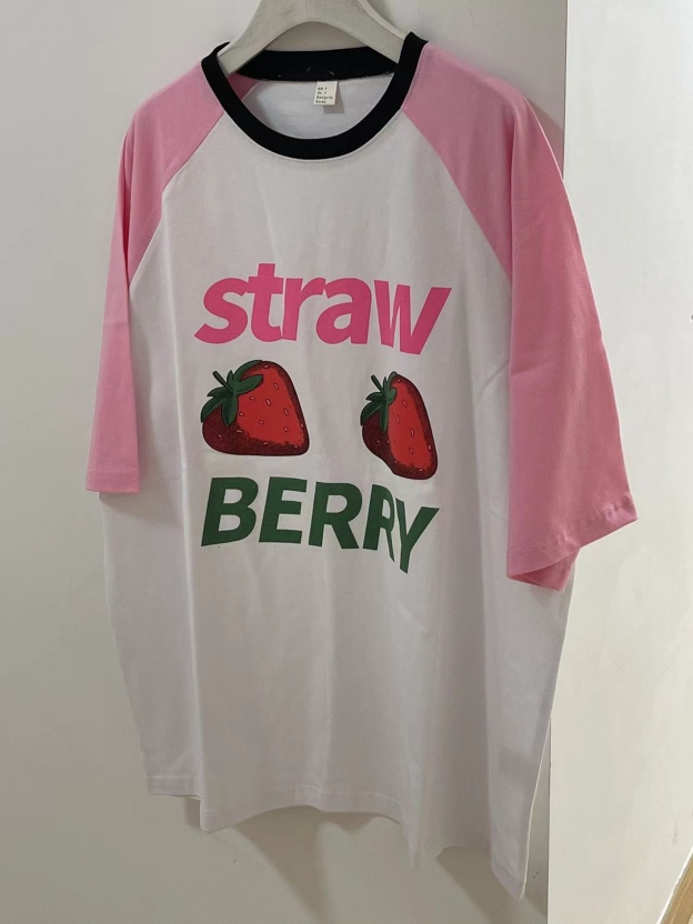 Newjeans Hyein Inspired Strawberry Oversize Tee