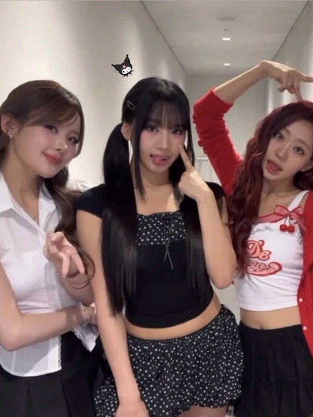 Lesserafim Sakura&Babymonster Chiquta Inspired Polka Dot Crop Top Shorts Set