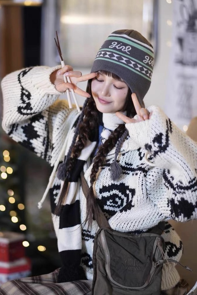 Hooded Sweater Zipper Cardigan-Aespa Karina