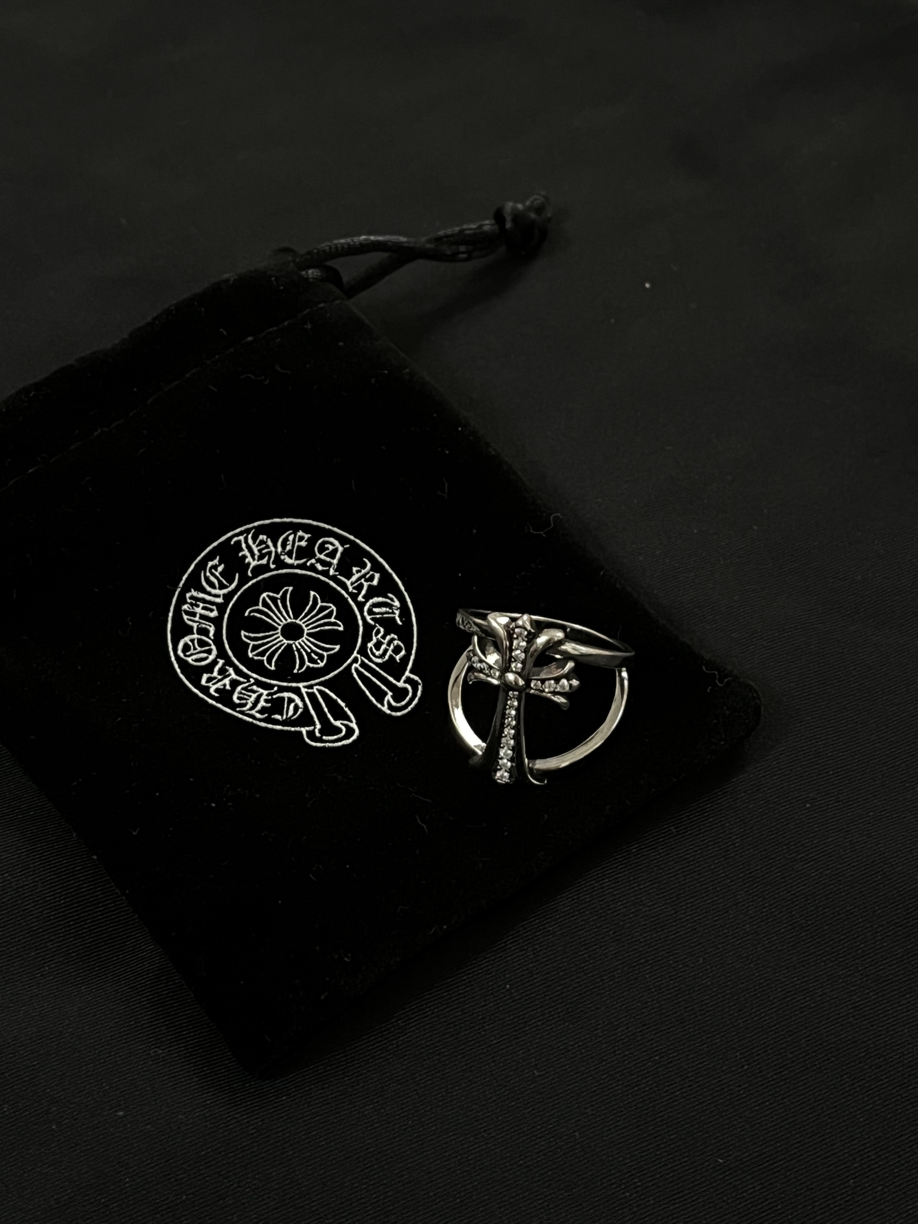 Enhypen Niki inspired chrome heart ring-Ni-Ki