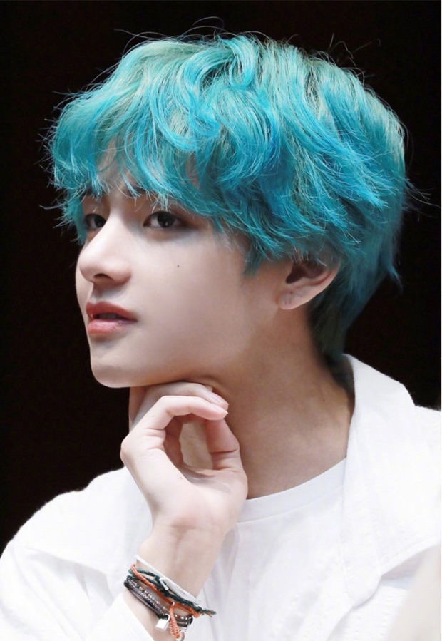 BTS V (Kim Taehyung) Inspired Adjustable Black Lock Charm Rope Bracelet