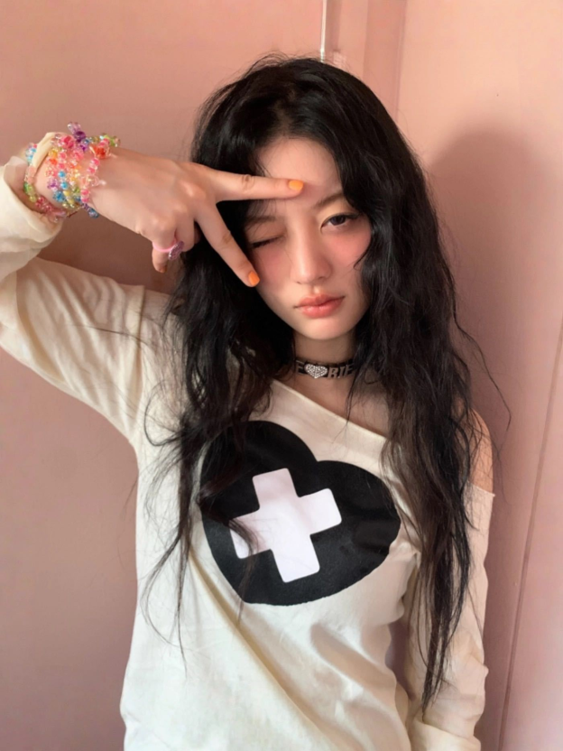 ILLIT Inspired Cross Heart Cut Off Long Sleeve