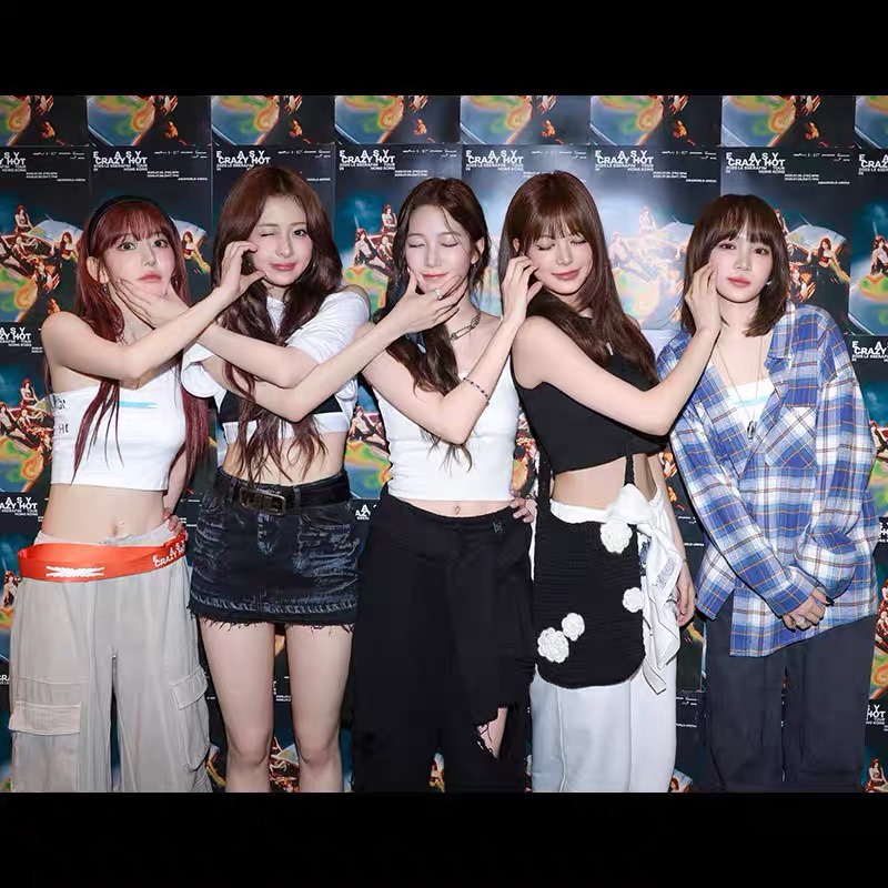 LE SSERAFIM TOUR EasyCrazyHot Merch Inspired Tee