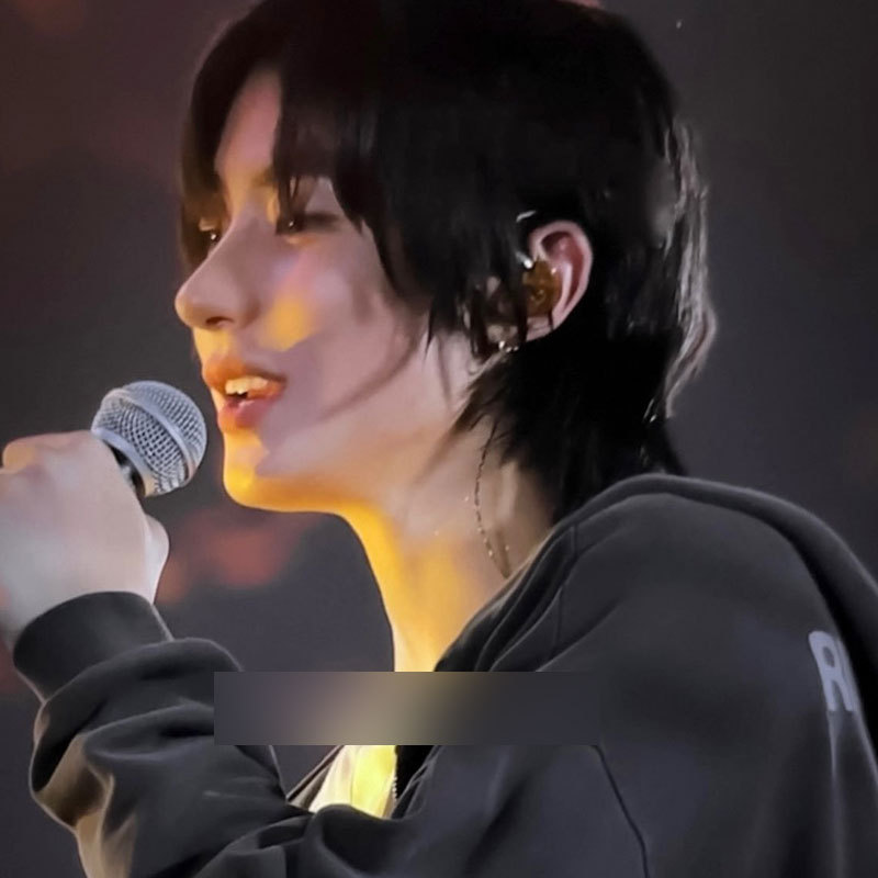 RIIZE 2024 RIIZING DAY Inspired Zip-up Hoodie