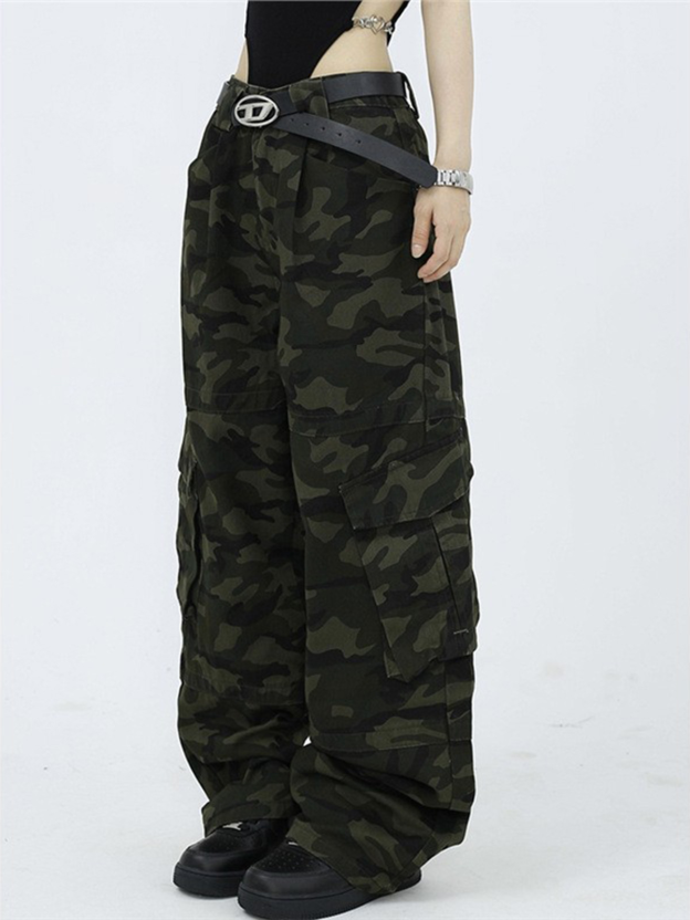 Multi-pocket camouflage straight-leg pants-Aespa Karina