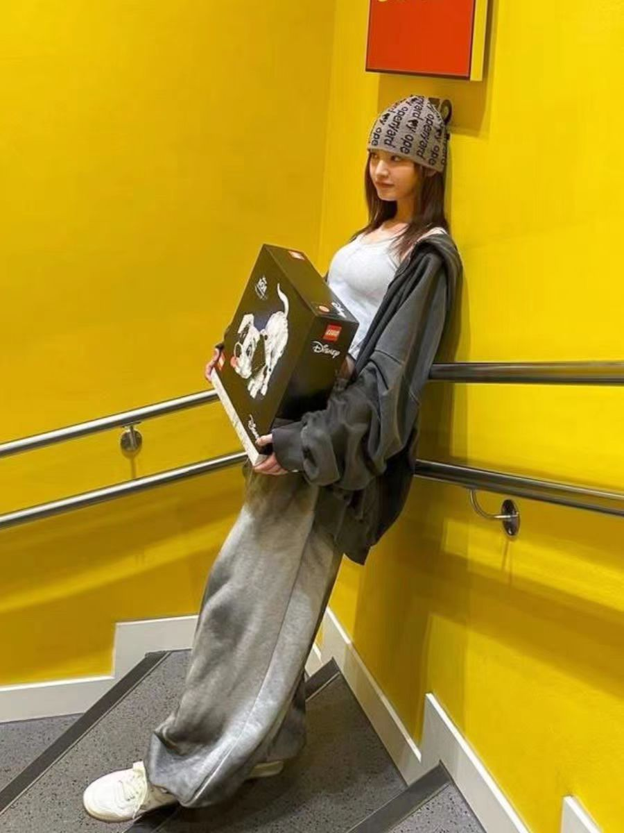 IVE Liz Inspired Vintage Cross Straight Leg Sweatpants