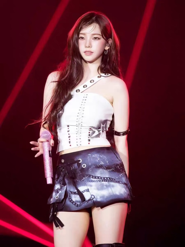 Aespa Karina & Gidle Shuhua Inspired Buckle Cargo Skirt