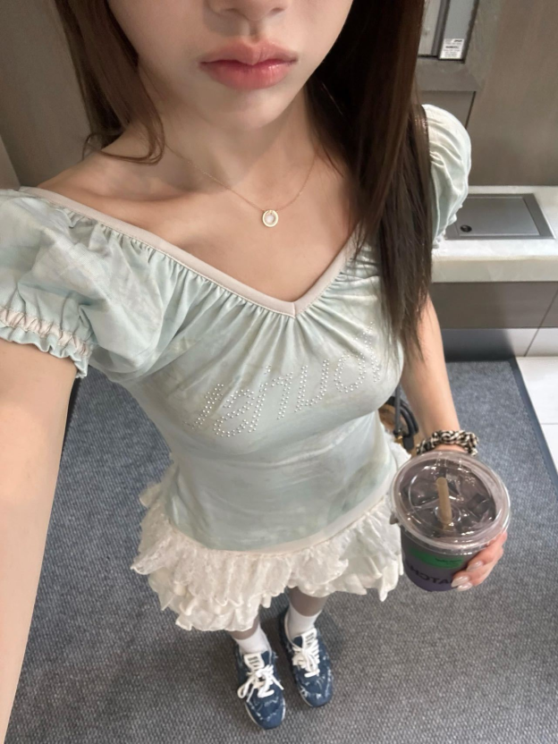 IDLE Miyeon&Shuhua Inspired Mint Map Rhinestone Open Back Puff Sleeve Tee