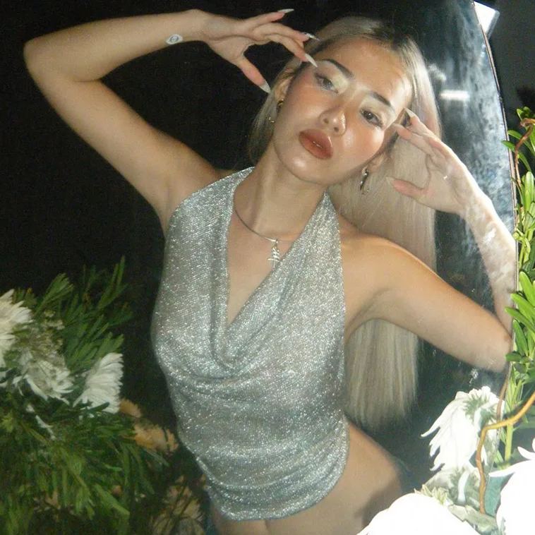 Sequined Backless Neckless Top-Aespa Ningning
