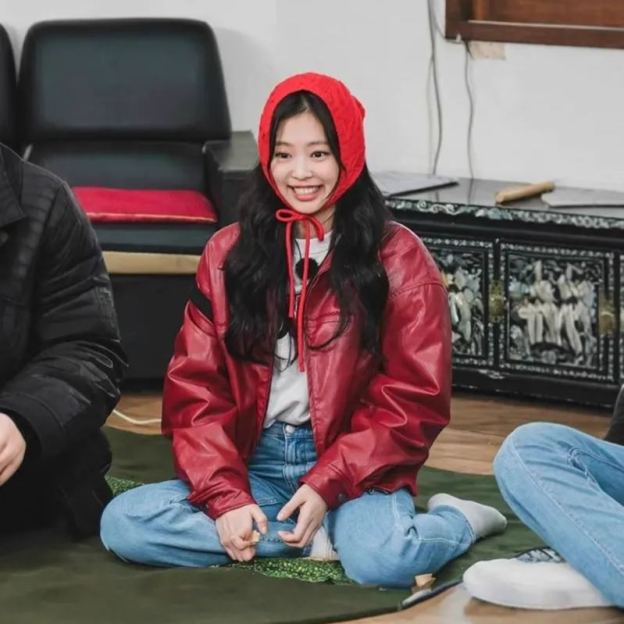 Red Leather Jacket-Blackpink Jennie