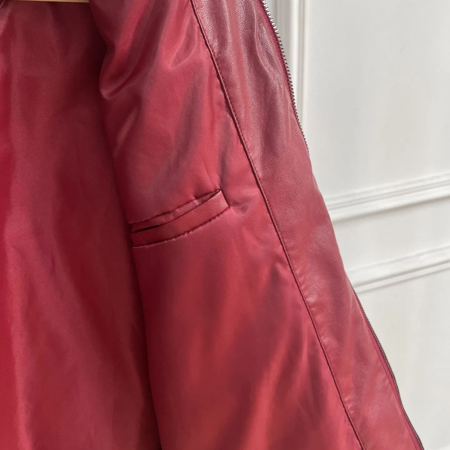 Red Leather Jacket-Blackpink Jennie