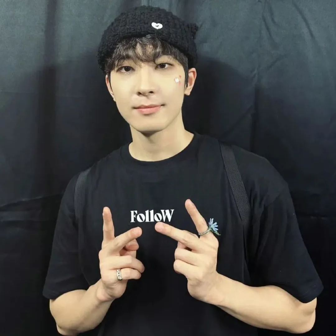 Love Cat Ears Knitted Woolen Hat-Seventeen Wonwoo&Aespa Winter