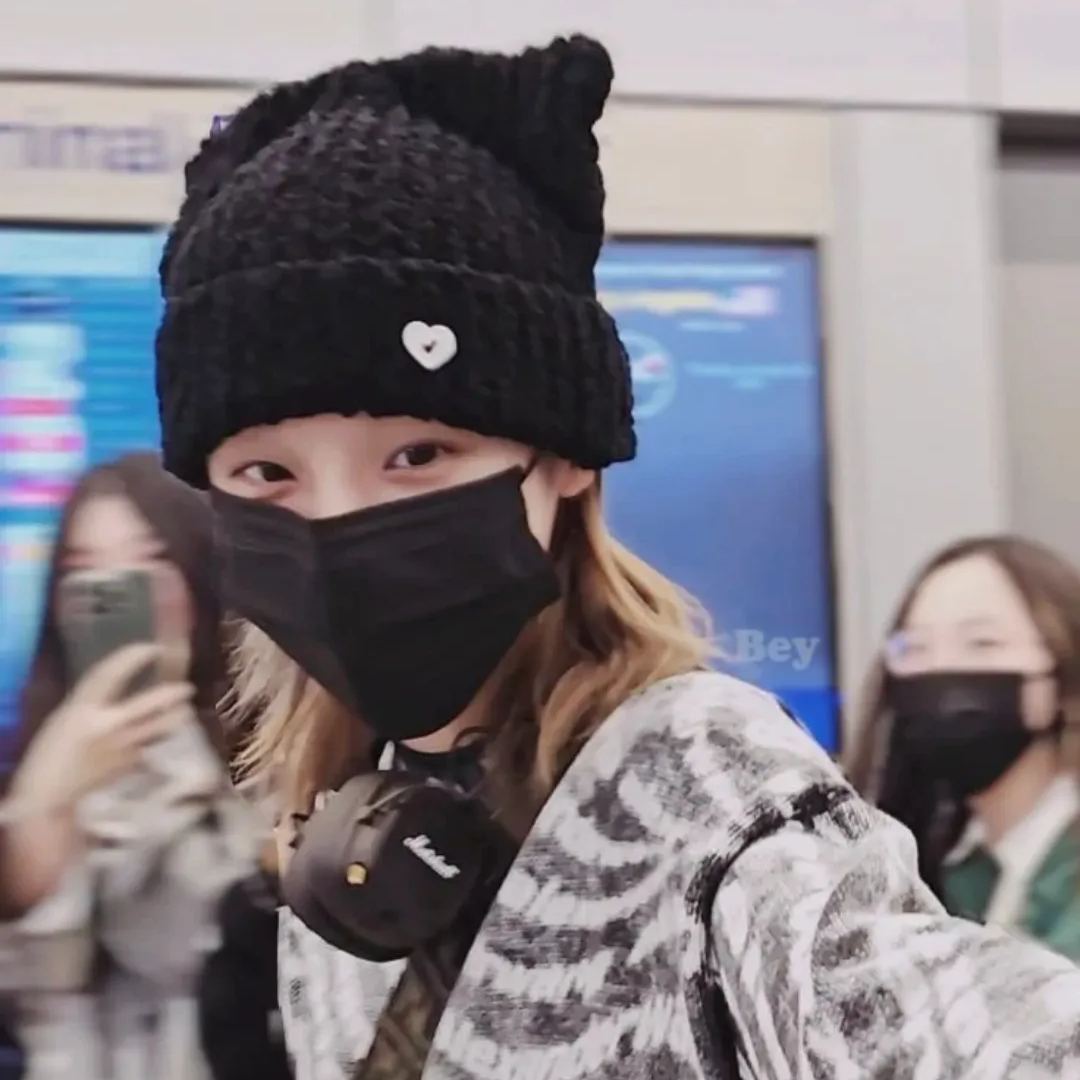 Love Cat Ears Knitted Woolen Hat-Seventeen Wonwoo&Aespa Winter