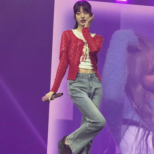 Bow Tie Slim Short Knit Cardigan-IVE Wonyoung