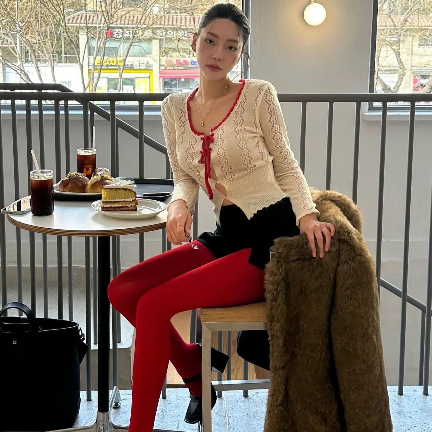 Bow Tie Slim Short Knit Cardigan-IVE Wonyoung