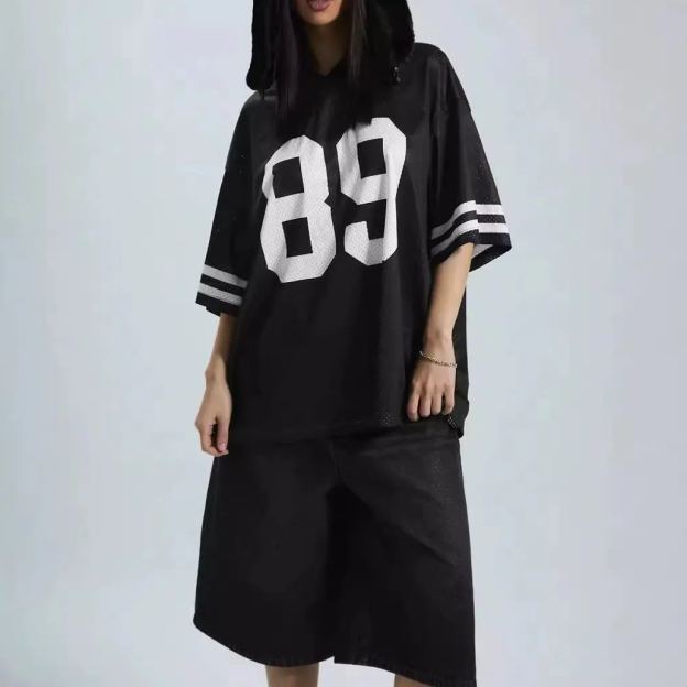 oversize loose jersey short sleeve short sleeve- Billie Eilish outfitinspiration