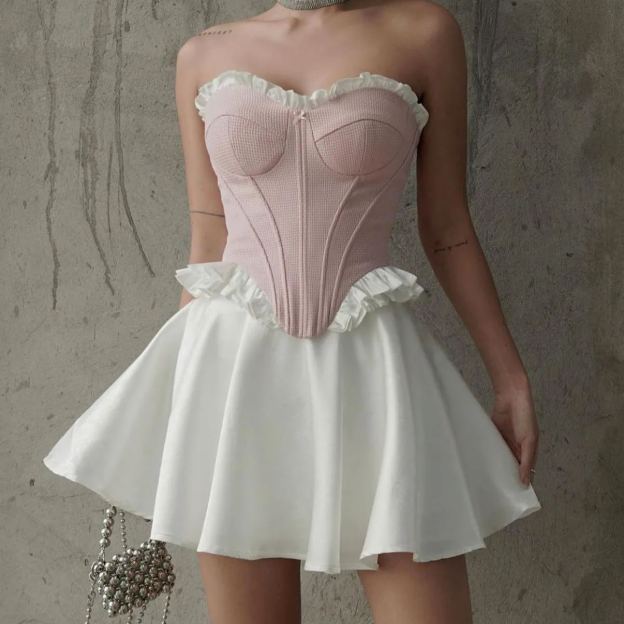 Balletcore Pink Boned Bodice-Outfitidea For Blinks BLACKPINK-Inspired Fashion