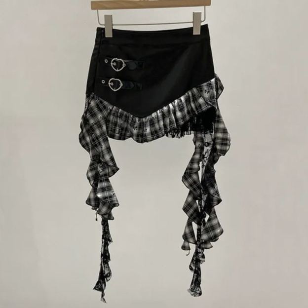 Irregular ruffled plaid skirt-Straykids concert outfitidea for STAY