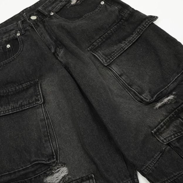 Straight-leg loose-fit pants-Ateez outfit inspiration ATINY