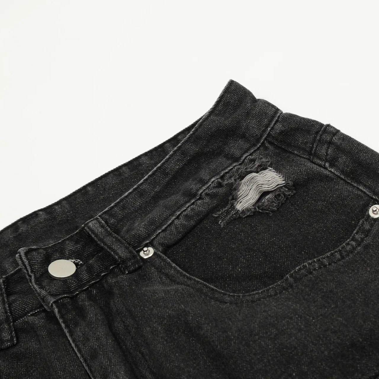 Straight-leg loose-fit pants-Ateez outfit inspiration ATINY