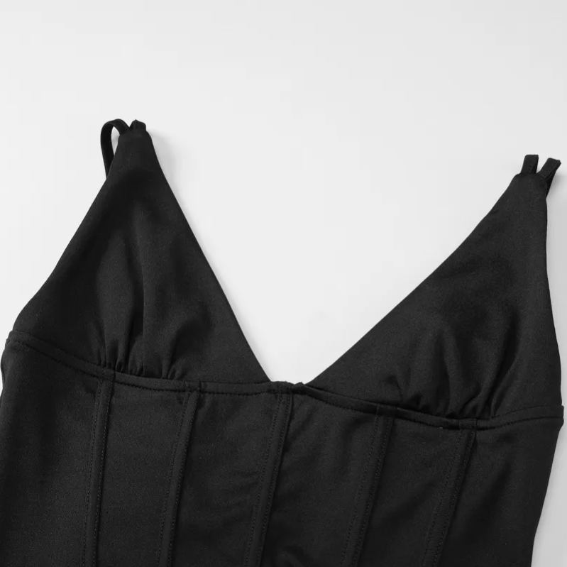 V-neck fitted waist camisole-Blackpink Jennie