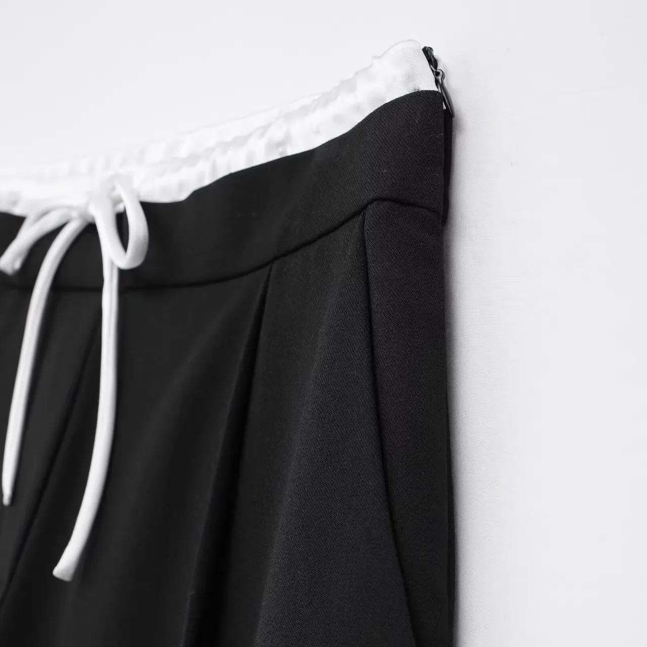 White Waist Drawstring Straight Leg Pants-Aespa Winter