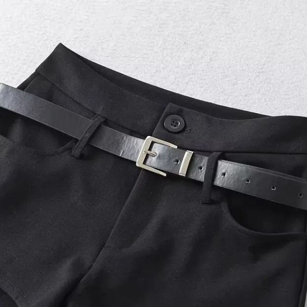 High-waisted belt-accented shorts for STAY | Stray Kids Concert Outfit
