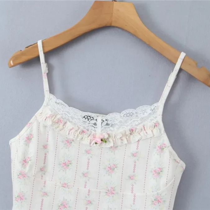 Floral Camisole Top Pleated Hip Wrap Skirt Set-Outfitidea For Blinks BLACKPINK-Inspired Fashion