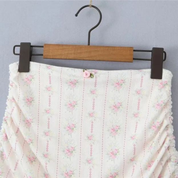 Floral Camisole Top Pleated Hip Wrap Skirt Set-Outfitidea For Blinks BLACKPINK-Inspired Fashion