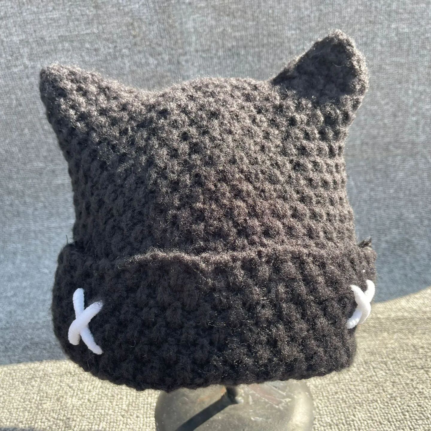 TXT Yeonjun Black Horn-shaped Knitted Hat