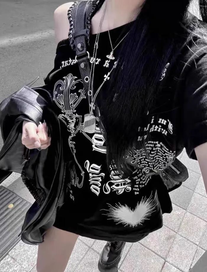 Aespa Karina Off-Shoulder Tee Shirt