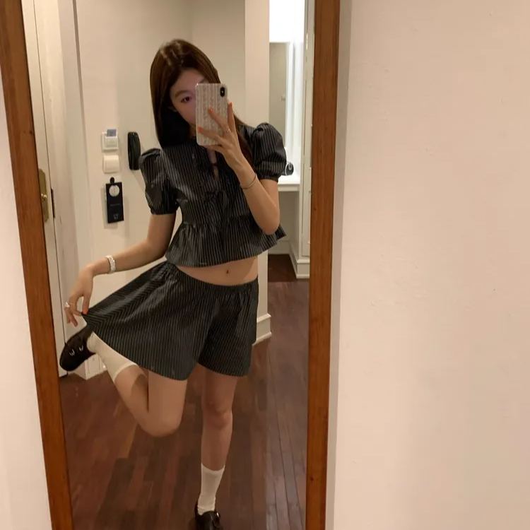Blackpink Jennie Striped Puff Short Sleeve Top Skirt Set