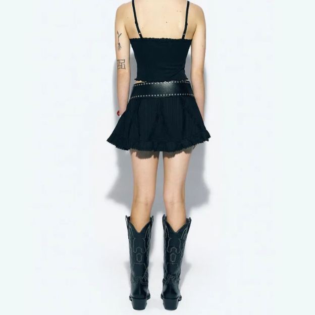 Gidle Minnie Bow Lace Mini Skirt