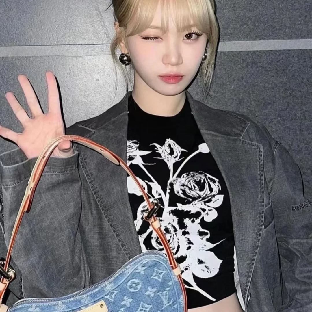 LE SSERAFIM Chaewon Inspired Rose Baby Tee