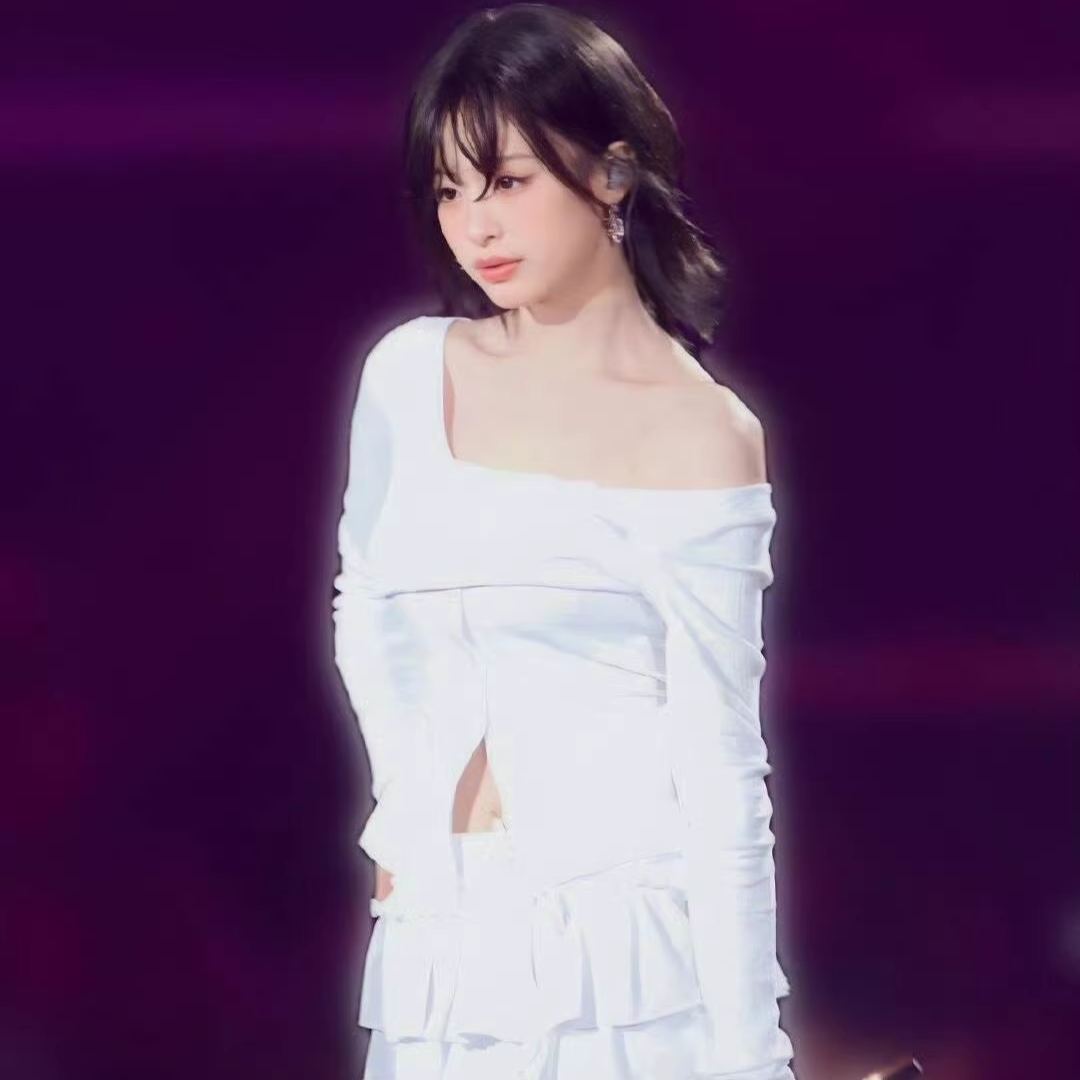 BabyMonster Ahyeon Inspired Long Sleeve Slim Fit Cardigan