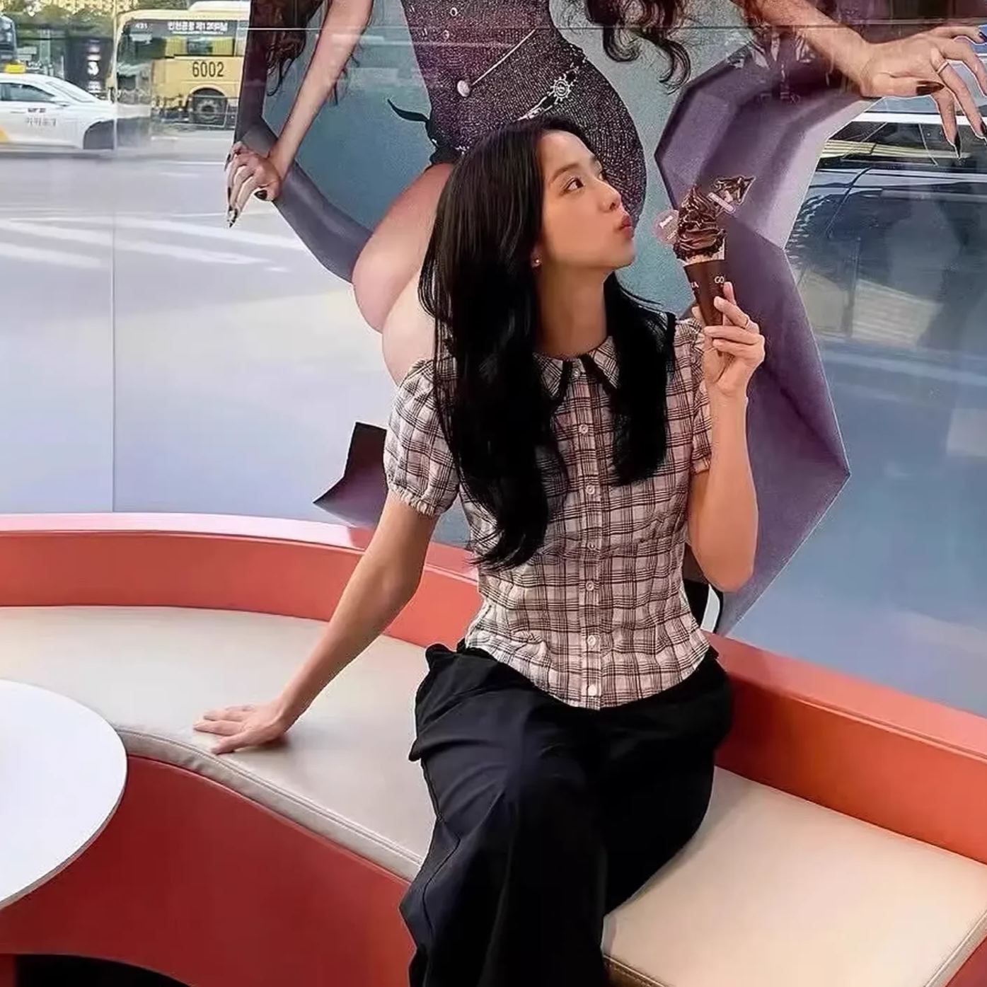 BLACKPINK Jisoo Inspired Plaid Doll Collar Short Sleeve Shirt